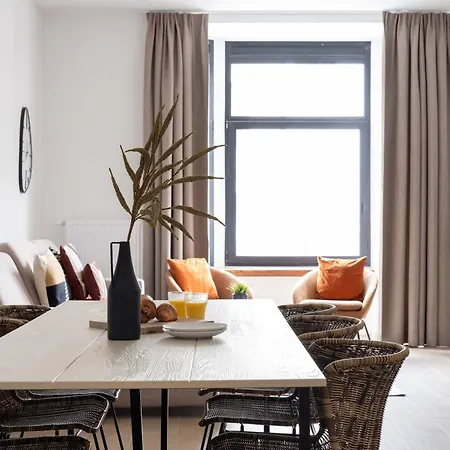 Inviting And Bright 7-person In * Antwerpen