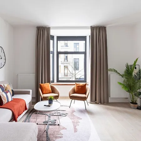 Inviting And Bright 7-person In Antwerpen
