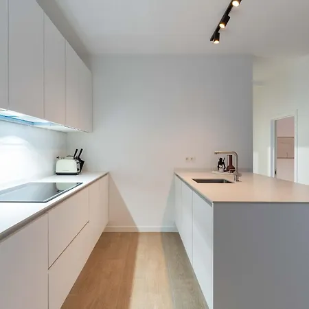 Inviting And Bright 7-person In * Antwerpen
